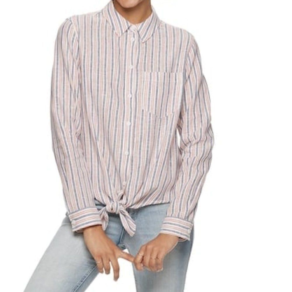 Pop Sugar Knot-Front Button Down Shirt in Size XL
